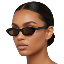 Load image into Gallery viewer, Liv
